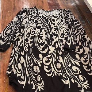 Elegant Black and Gray Women's Top